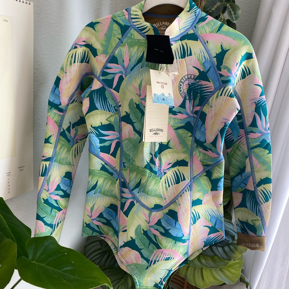 Billabong Tropical Print Spring Suit